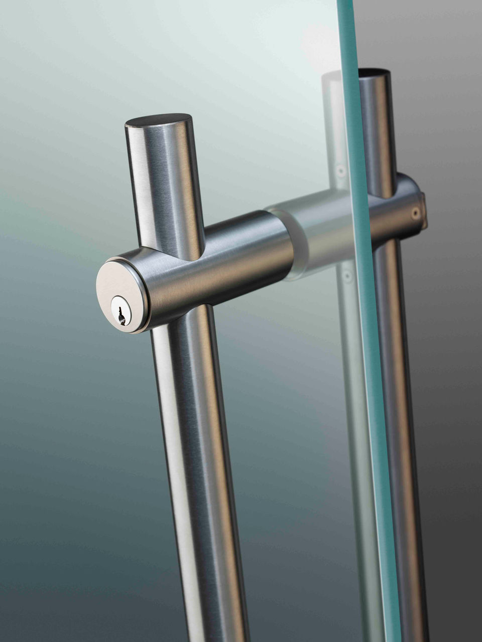 Round Locking Pull ASSA ABLOY The Good Design Studio